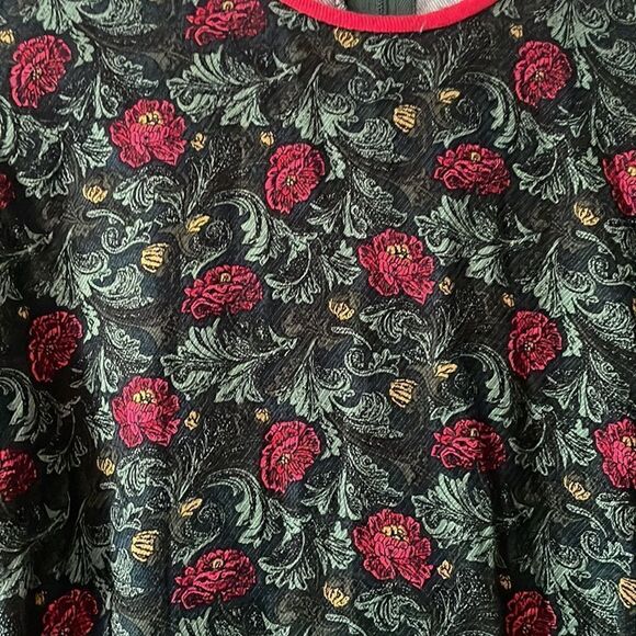 Tanner Women's Vintage 1980s Red & Green Floral Midi Dress Size 6 - Picture 6 of 10